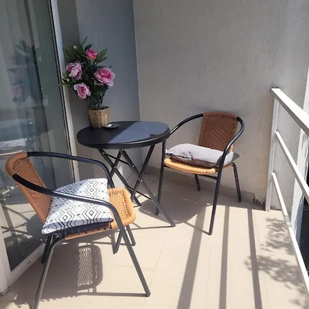 Apartament Luiza Apartment *